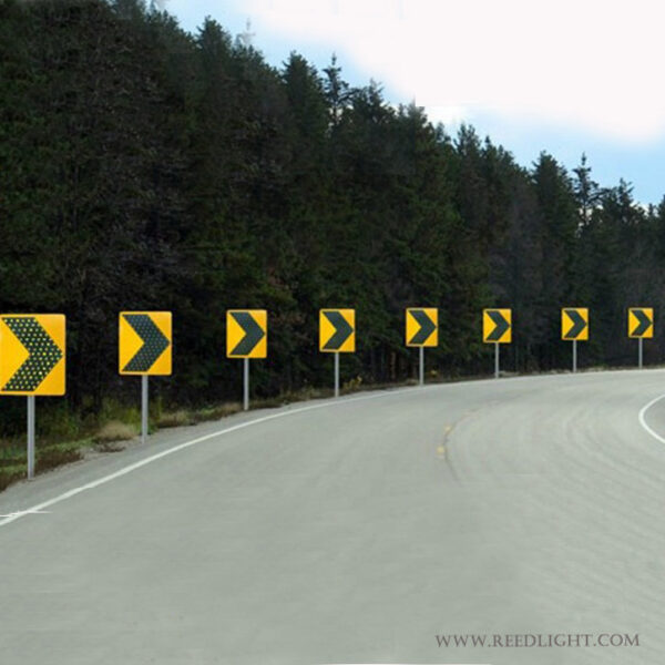 Guide Direction Information Sign Solar LED with Chevron